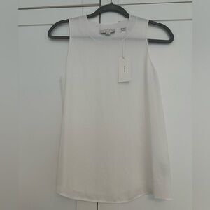 Vince brandnew blouse with tags on size XS color white
